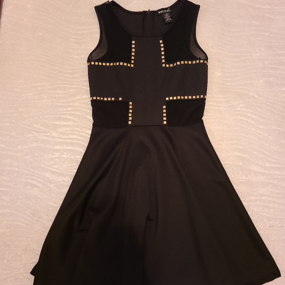 Black dress